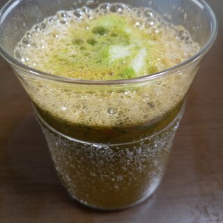 健康野菜スロージュース（小松菜、パセリ、パプリカ）
